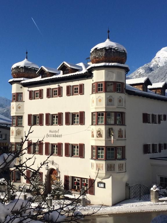 Gasthof Herrnhaus Brixlegg Exterior foto